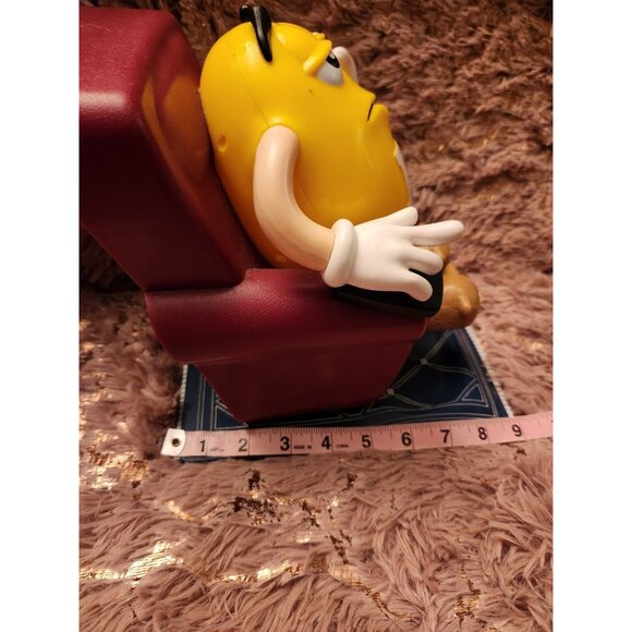 M&Ms Couch Potato Yellow M&M Candy Dispenser 1999 - Picture 7 of 7